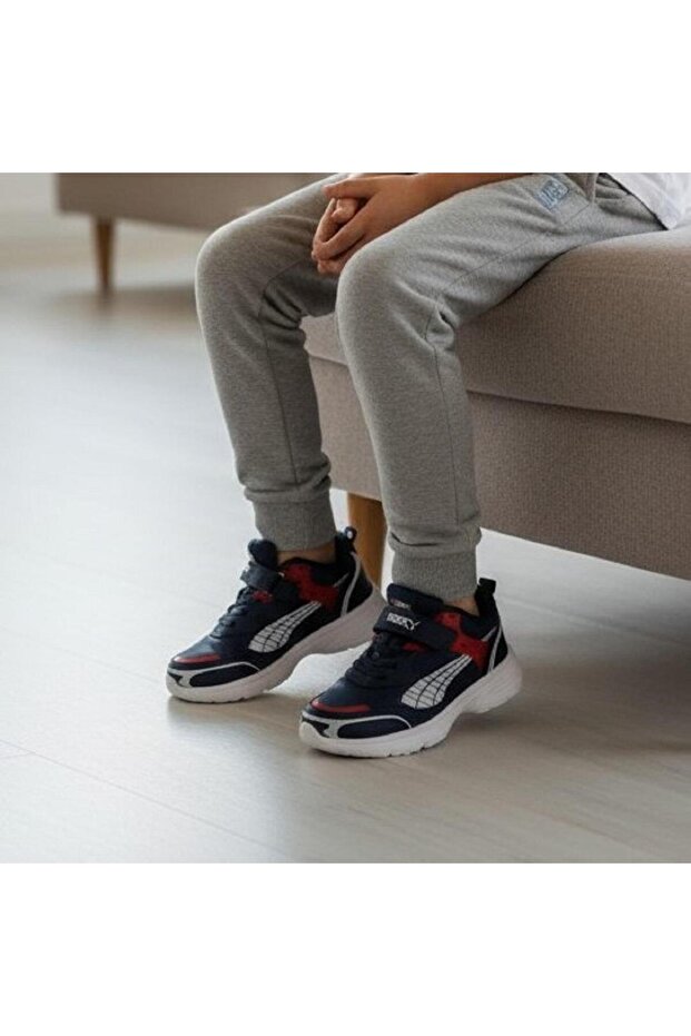 068 Navy Blue-Red Velcro Boys' Sports Shoes