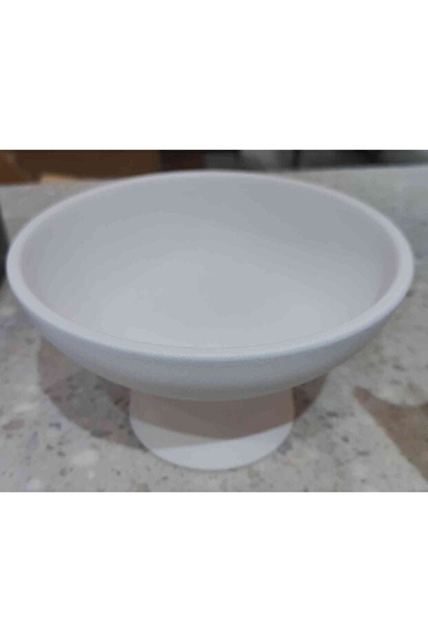 White Ceramic Vase 16.5×10cm