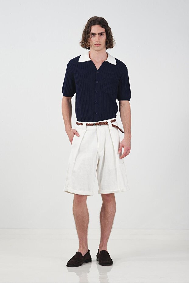 White Linen Shorts with Pocket Details