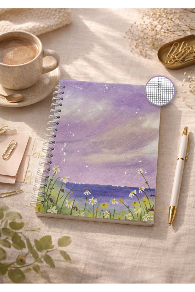 دفتر ملاحظات بغلاف صلب حلزوني - 17×24 سم - بنقش مربعات 120 ورقة