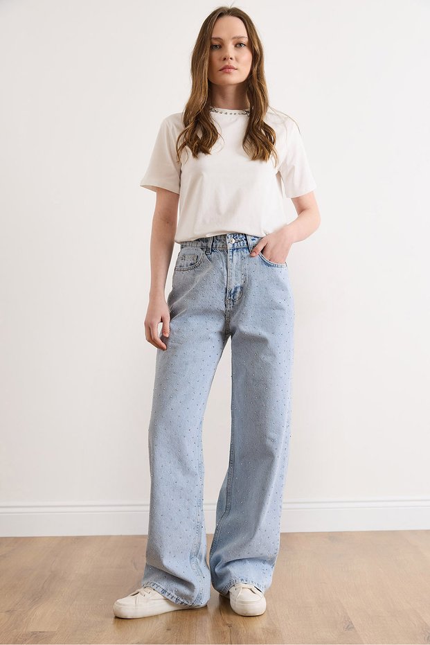 Women's Light Blue Snow Wash Front and Back Stone Detailed Wide Leg Jeans Jea-19000128