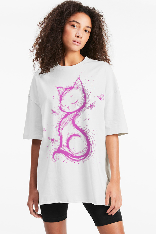 تي شيرت نسائي أبيض كبير الحجم من Cat Princess