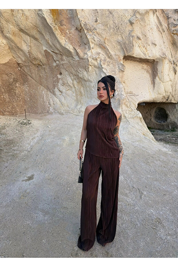 Brown Backless Low-Cut Corded Fabric Set