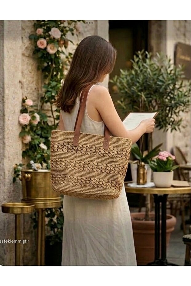 Megahan Paper Rope Summer Hand-Knitted Woven Straw Cream Bag