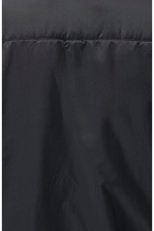 Siyah Dik Yaka Mont - 8