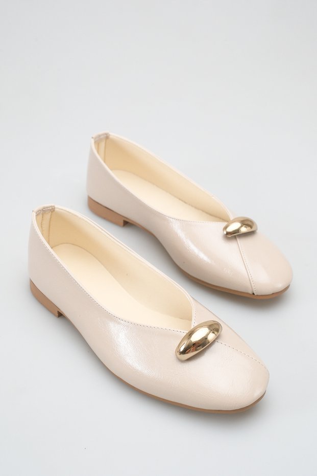 Women's Buckle Accessory Detail Daily Ballet Flats Patent Leather