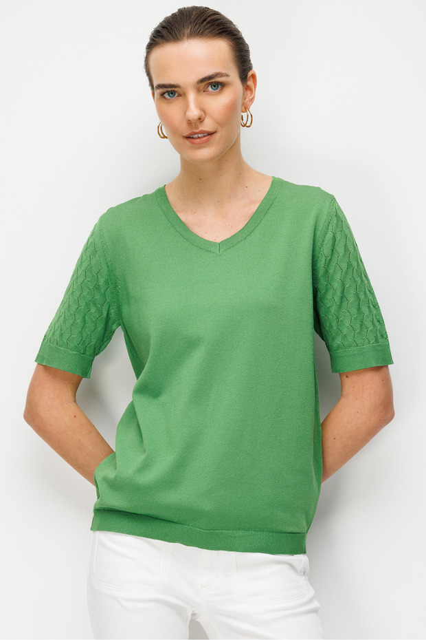 Women's V-Neck Lace-Like Knit Short Sleeve Fine Knit Blouse Moss