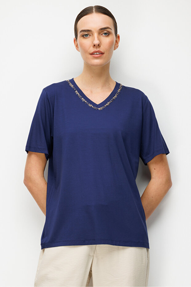 Women's V-Neck Collar Embroidered Combed Cotton T-Shirt Navy Blue