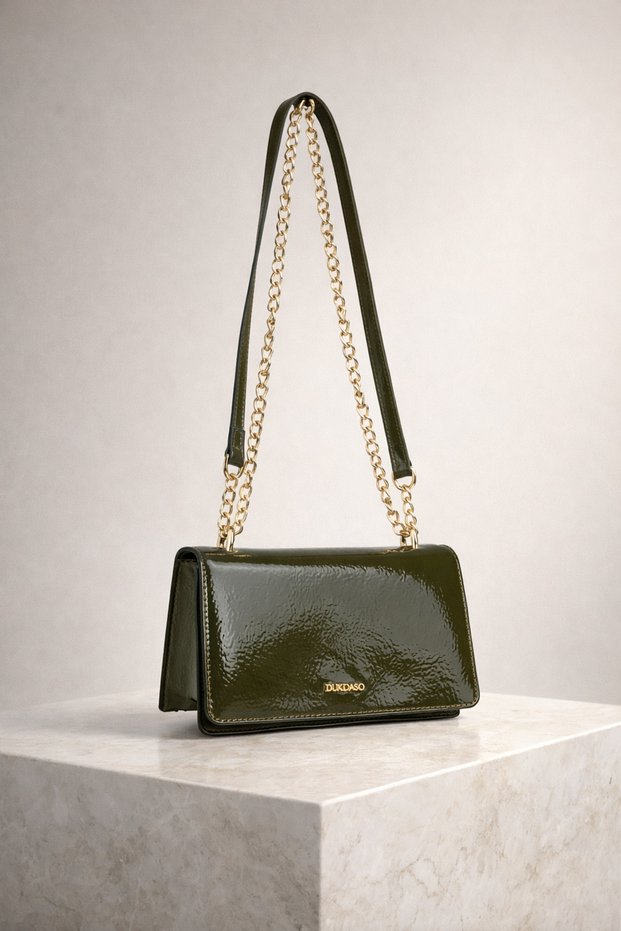 Women's Patent Leather Chain Detail Shoulder Bag – Shiny Mini Bag | Mt1451