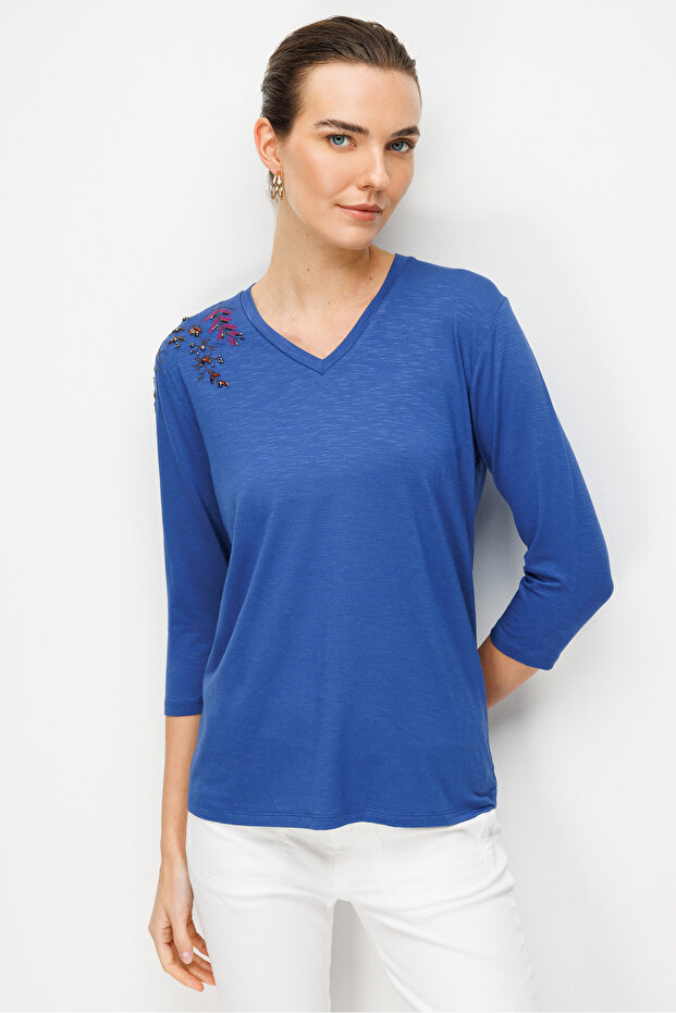 Women's V-Neck Embroidered Combed Cotton Blouse Indigo
