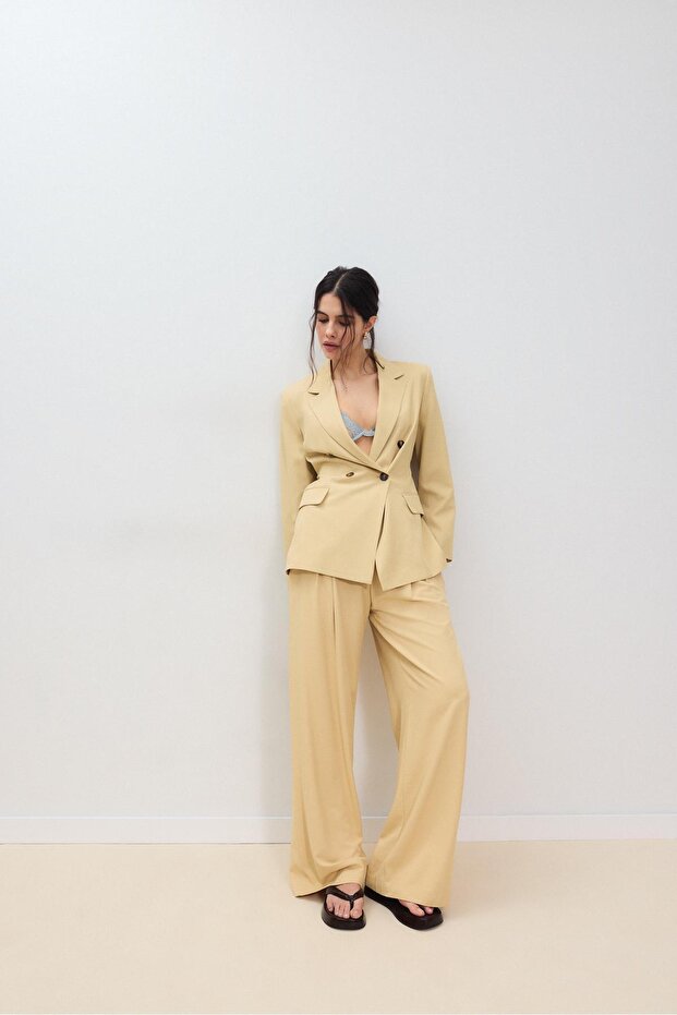 Kemerli blazer ceket - 3