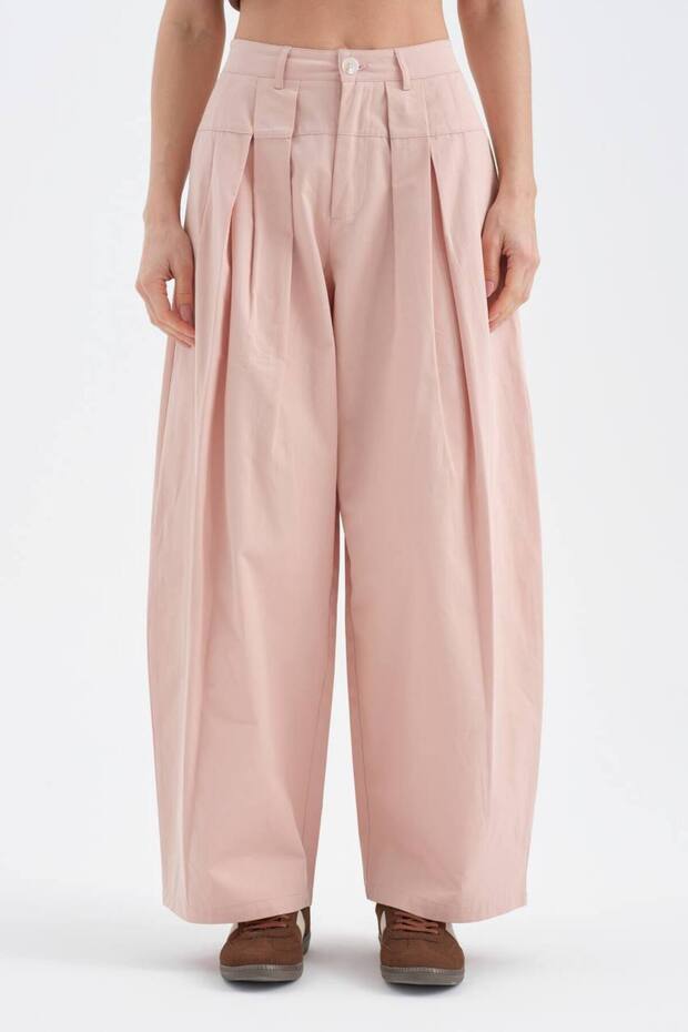 Women's Pleated Detailed 100% Cotton Design Balloon Fit Trousers