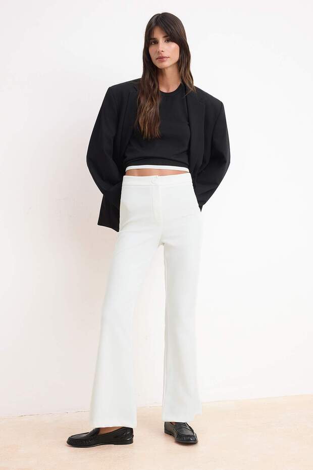 Beyaz Flare İspanyol Paça Bootcut Dokuma Pantolon TOFAW19BB0581 - 1