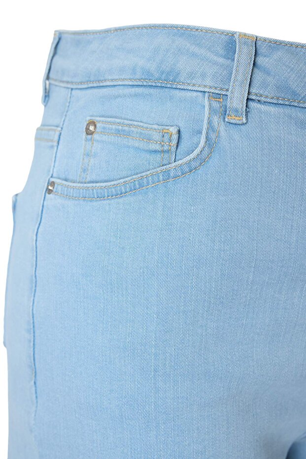 Buz Mavisi Yüksek Bel Esnek Skinny Denim Şort & Bermuda TBBSS22AP0008 - 2