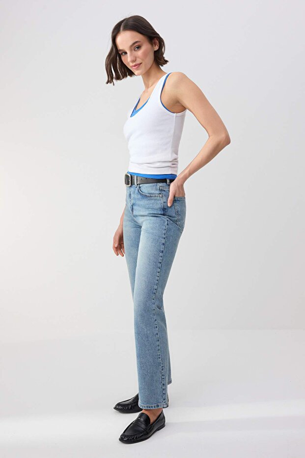 Trendyolmilla Wardrope Essentials Koyu Mavi Az Esnek Yüksek Bel SLIM MOM Jeans TWOSS26JE00148 - 2