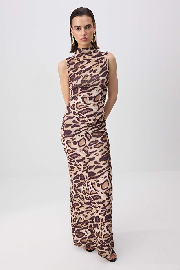 Kahverengi Leopar Desen Korse Detay Sandy Maxi Astarsız Party Elbise TPRSS26EL00223 - 2