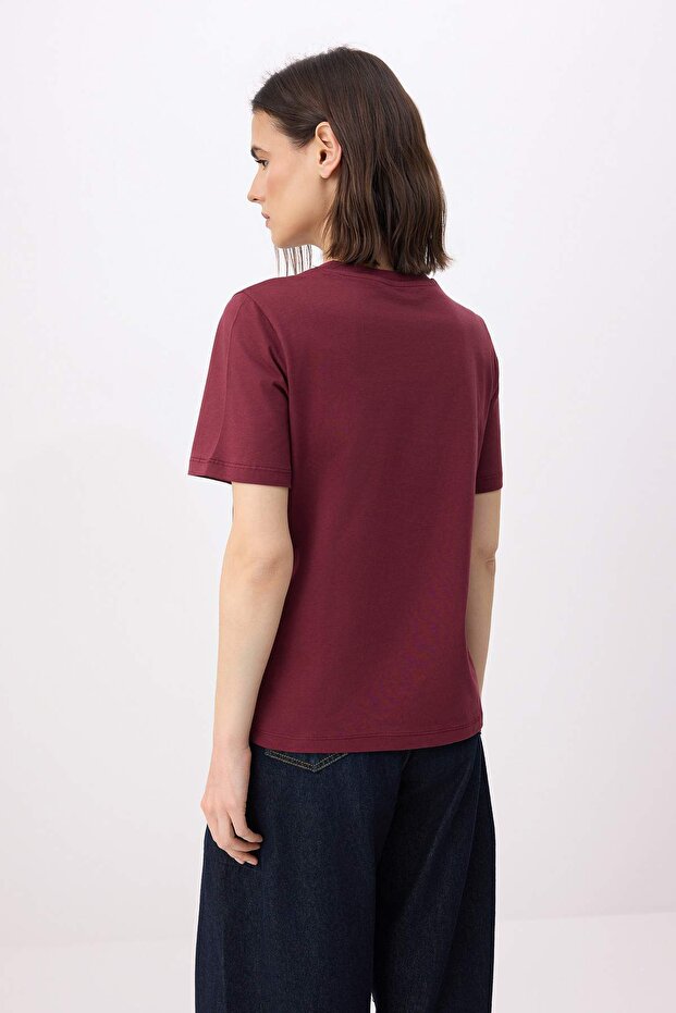 Bordo Slogan Regular/Normal Kalıp Kısa Kollu %100 Pamuk Örme T-Shirt TWOSS26TS00161 - 4