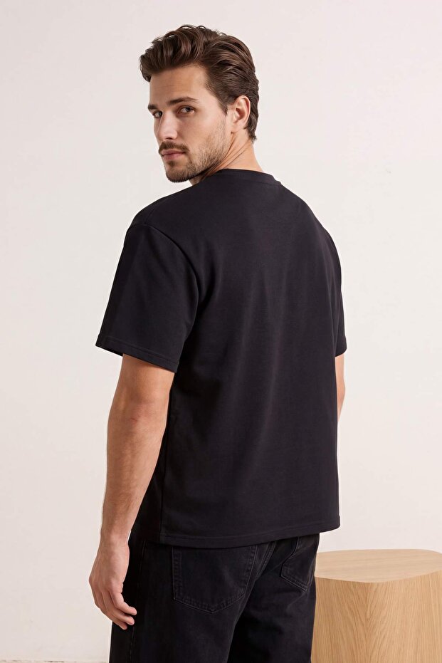 Unisex Siyah Premium Wardrobe Essentials Düşük Omuz Regular Fit Basic T-Shirt TMNSS26TS00010 - 3