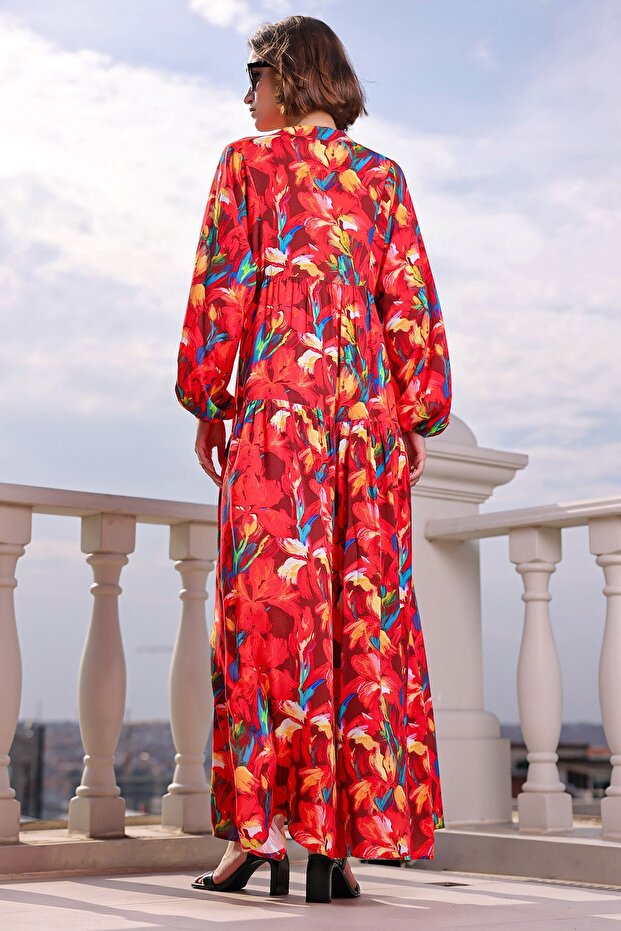 فستان ماكسي منقوش بياقة على شكل حرف V وأزرار من BDART - 5