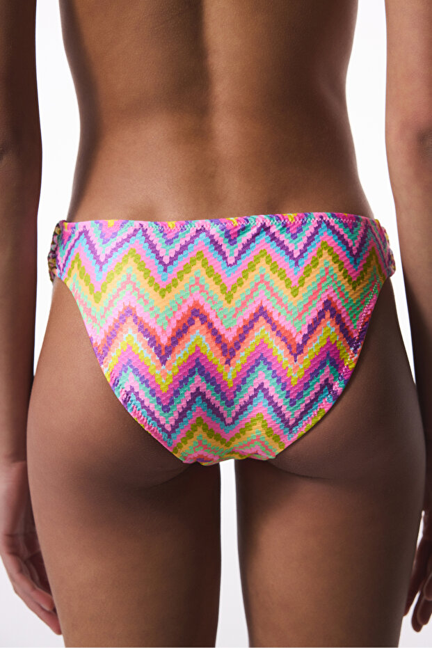Zigzag Macrame Low Rise Bikini Bottom - 2