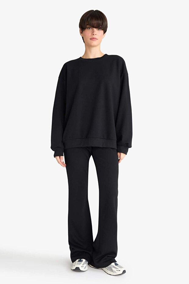 Flare Fit Spanish-Cut Sweatpants F8428Ax25Wn