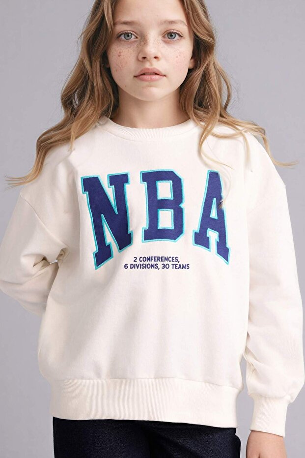 Nba Wordmark Oversize Wide Fit Crew Neck Sweatshirt Girls' F3200A825Au