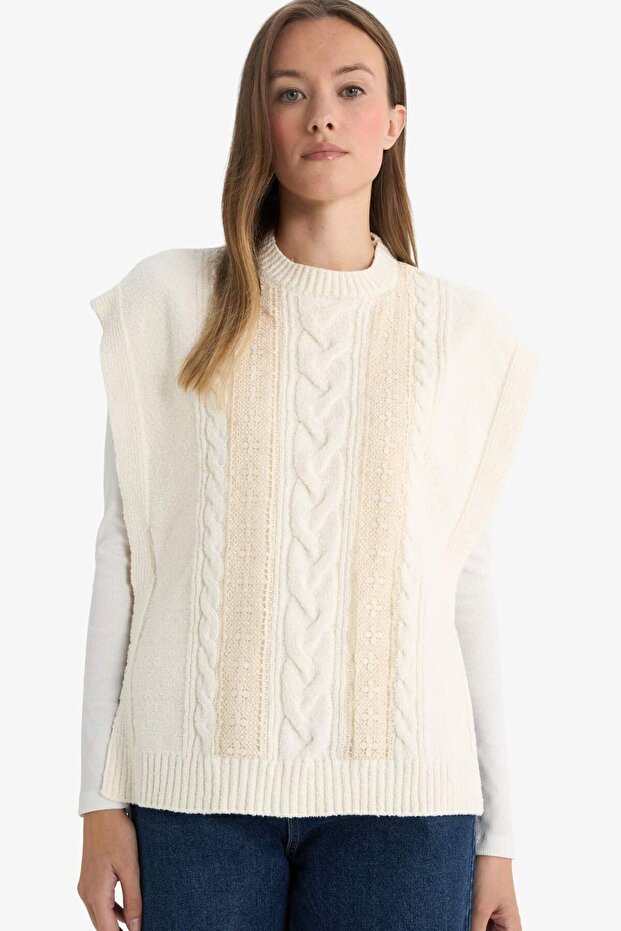 Regular Fit Crew Neck Knitwear Sweater F7390Ax25Au