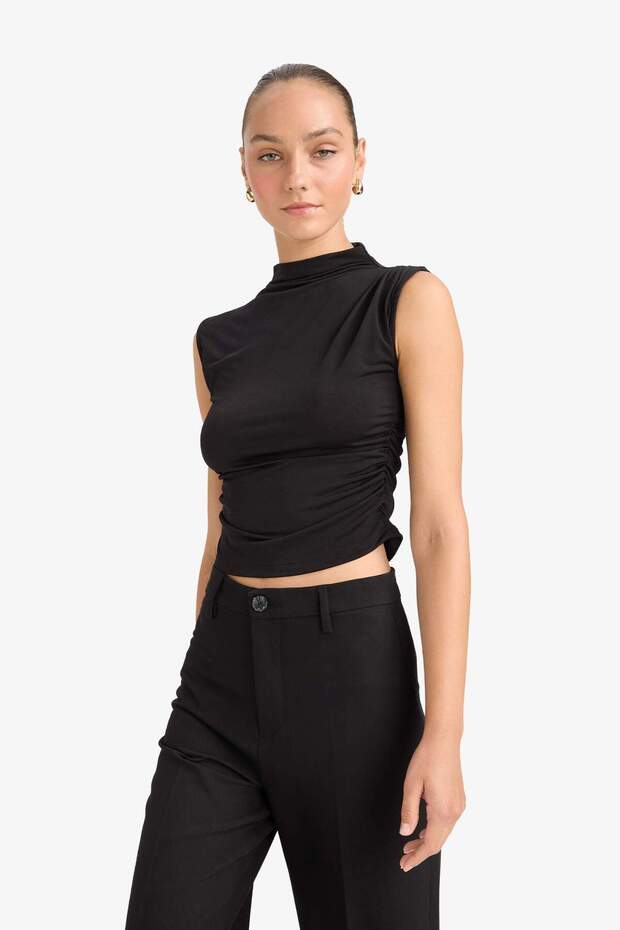Slim Fit Slim Fit Half Turtleneck Tank Top F6908Ax25Au