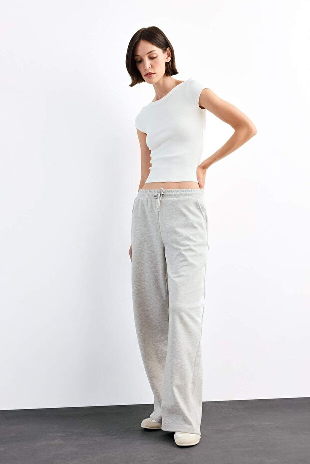 Relax Fit Elastic Waist Straight Leg Modal Trousers G1086Ax25Sm