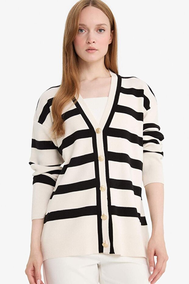 Regular Fit V Neck Striped Buttoned Tunic Knitwear Cardigan D2445Ax25Au