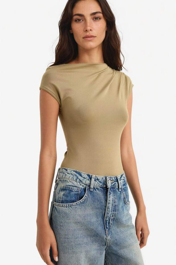 Slim Fit Slim Fit Asymmetrical Snap Body F7297Ax25Au