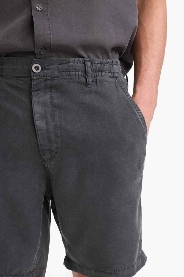 Relax Fit Akışkan Kumaş Bermuda Şort E0804AX25SM - 6