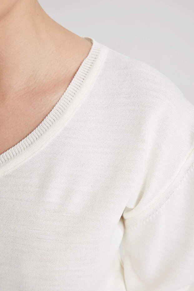 Regular Fit V-Ausschnitt Strickpullover B7865AXNS - 5