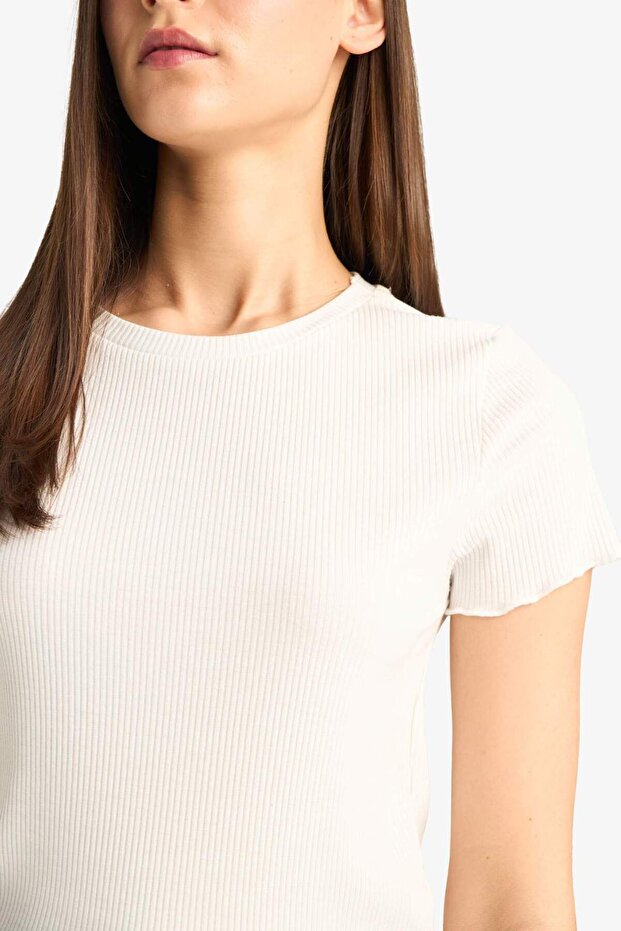 Fıtted Basıc Beyaz Tişört F3486AXNS - 5