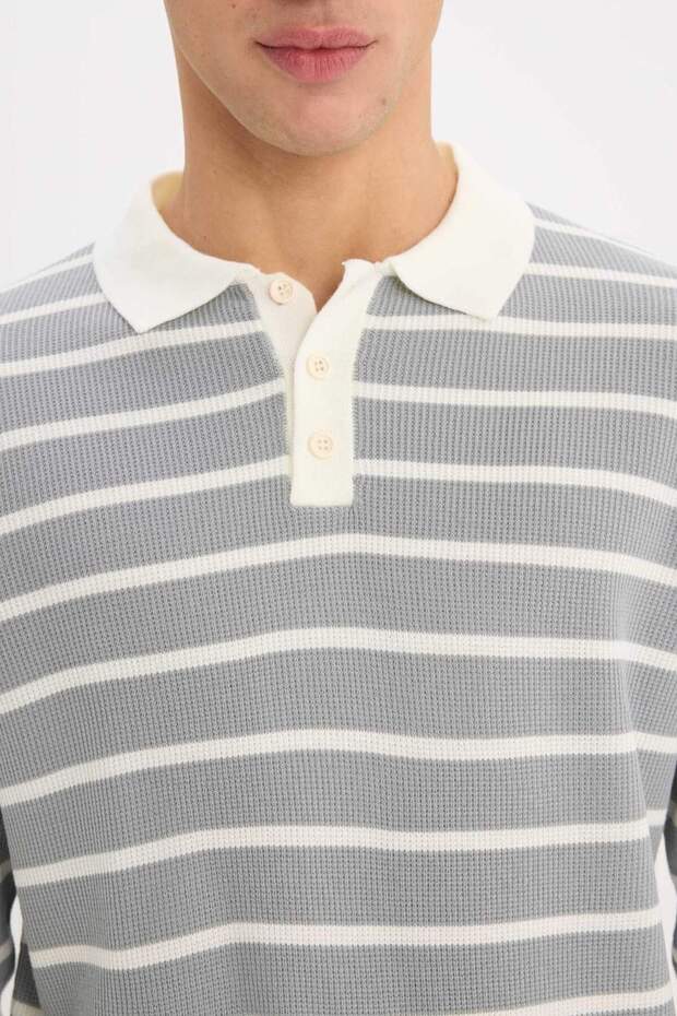 Standardowy golf z prążkowanym swetrem E7604AX24WN - 5