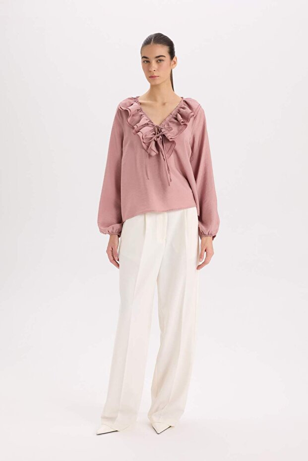 بلوزة أساسية بأكمام طويلة ورقبة على شكل حرف V - مقاس عادي E3393AX24WN - 2