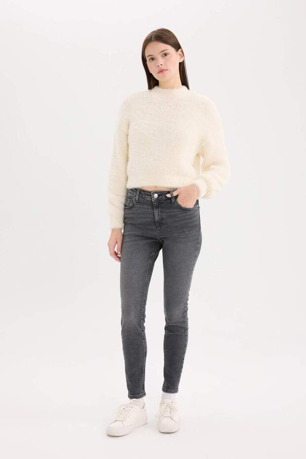 Skinny Fit High Waist Straight Leg Long Jean Look Washed Pants D5047Ax24Cw
