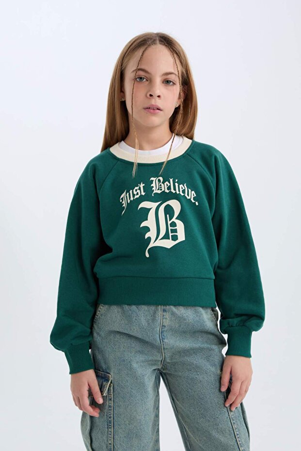 Relax Fit Crew Neck Printed Soft Fleece Inside Sweatshirt for Girls D7042A824Wn