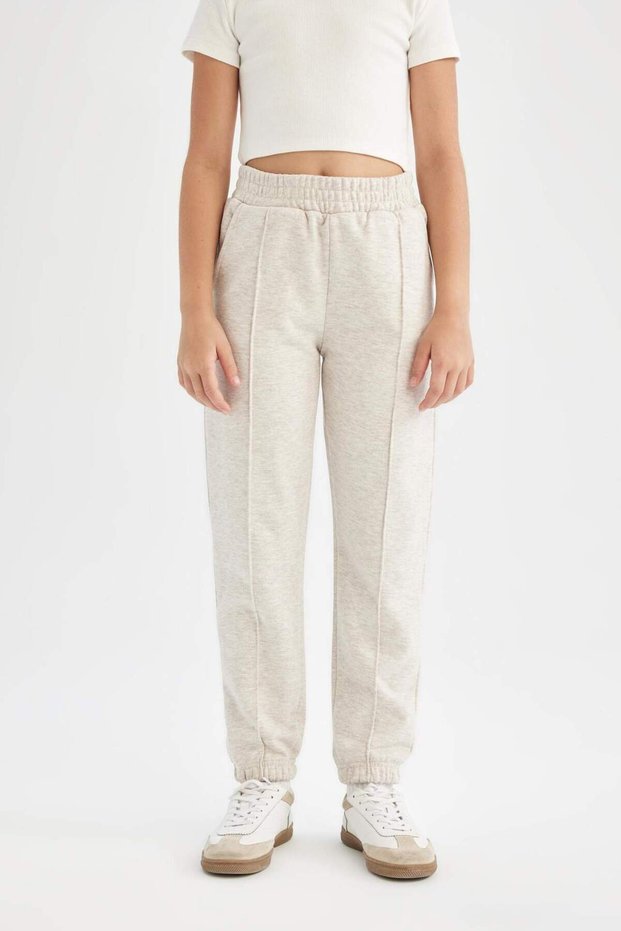 Girl's Standard Fit School Jogger Sweatpants with Elastic Waist and Pockets 25K801T01657