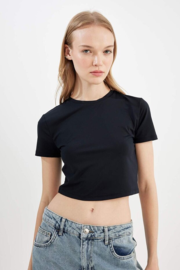 Coool Fitted Basic Short Sleeve T-Shirt C3106Ax24Sm