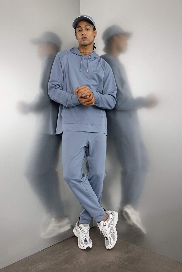 Breathable Sports Jogger Sweatpants Standard Fit Elastic Waist C9174Ax24Au