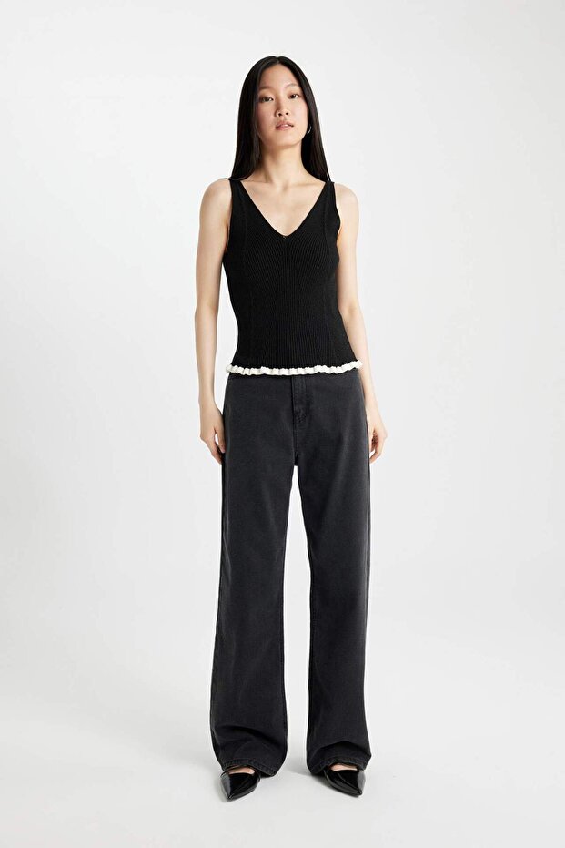 Fitted V Yaka Basic Düz Triko Atlet D3000AX24SM - 2