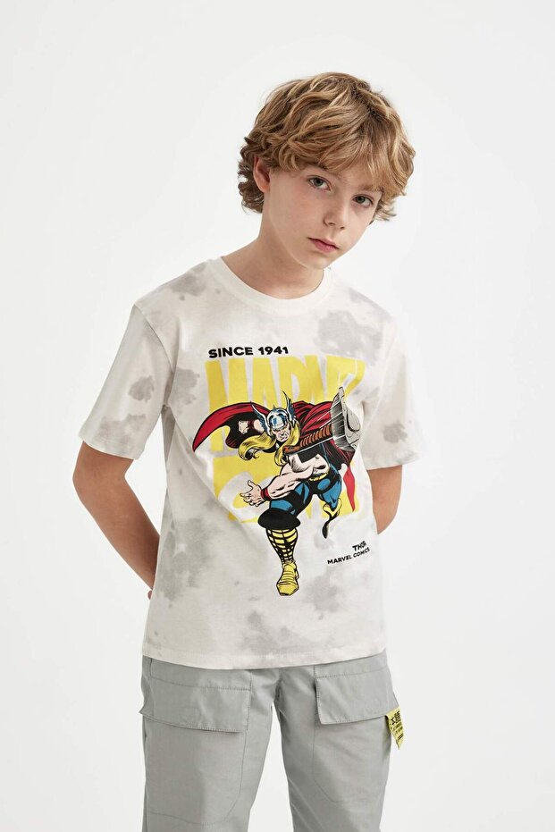 تي شيرت للأولاد من Marvel Comics برقبة دائرية وأكمام قصيرة C1626A824SM
