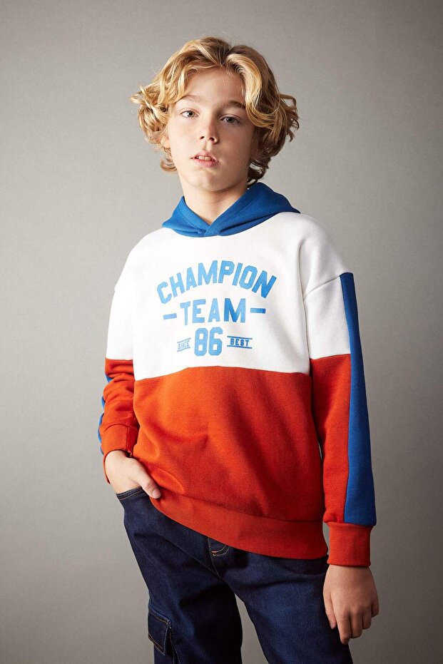 Boy's Oversized Wide Fit Hooded Printed Thick Sweatshirt B3991A823Wn
