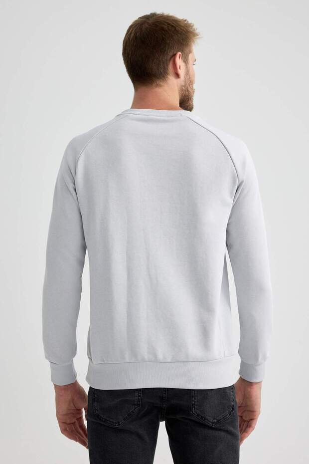 Gri Regular Fit Bisiklet Yaka Dokuma Etiketli Basic Düz Sweatshirt A5281AX23AU - 6