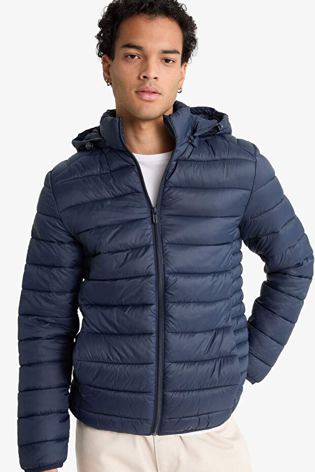 Su İtici Slim Fit Dar Kesim İç Cep Detaylı Kapüşonlu Fermuarlı Cepli Şişme Mont N4661AZ22AU - 1
