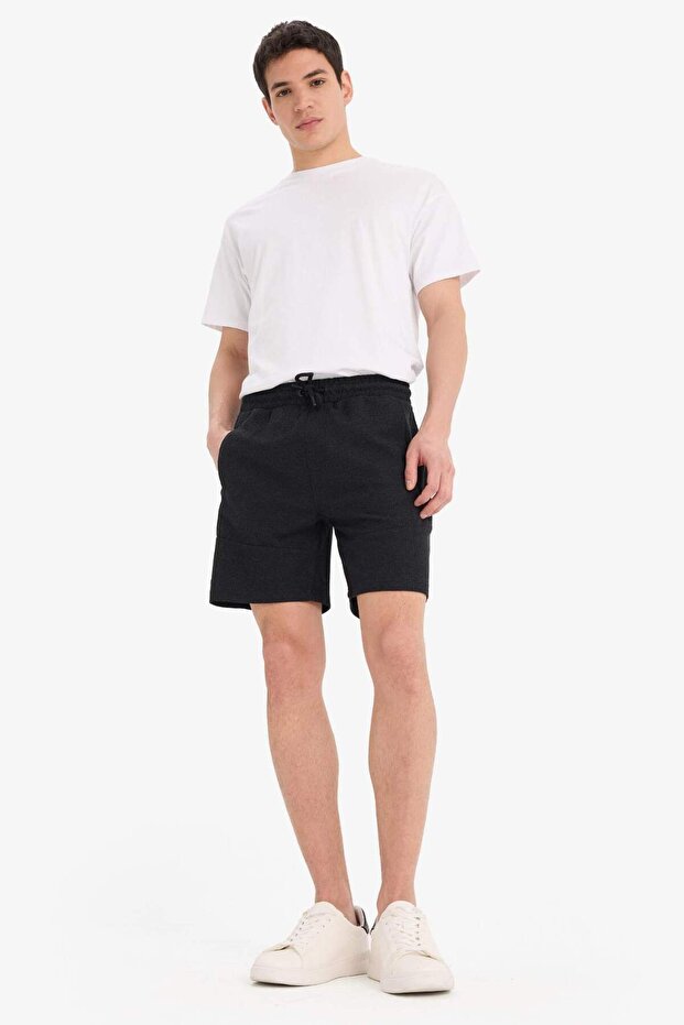Slim Fit Dar Kesim Dar Paça Şort W7965AZ22SM - 1