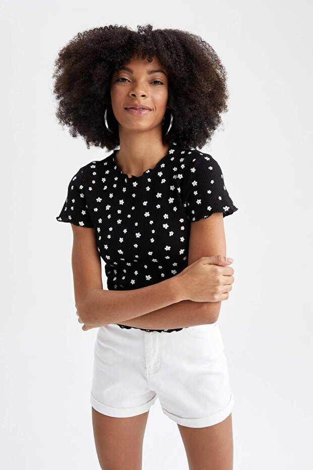 Fitted Patterned Crew Neck Short Sleeve Square Texture Waffle T-Shirt U4715Az22Sm