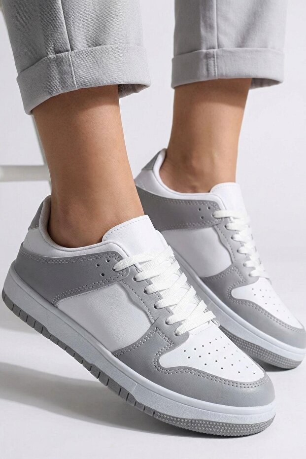 Gray Sports Shoes 8585