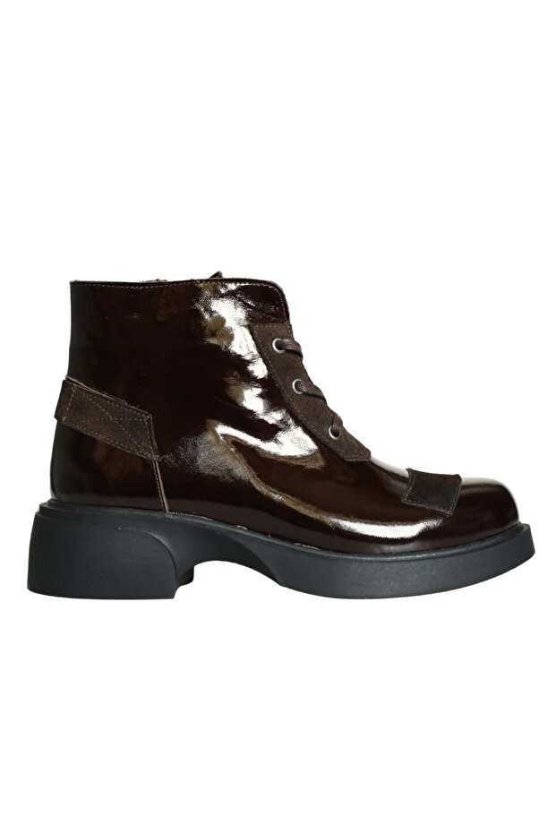 Brown Leather Women's Zippered Boots